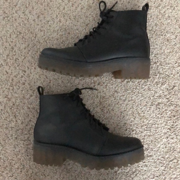 H&M Shoes - 🖤H&M🖤 combat boots